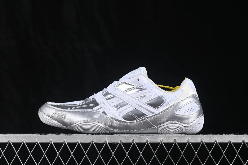 All categories Asics Asics series Asics Hypersync W version Asics Hypersync fashion retro breathable lightweight thin-soled moral training shoes 1203A879-100